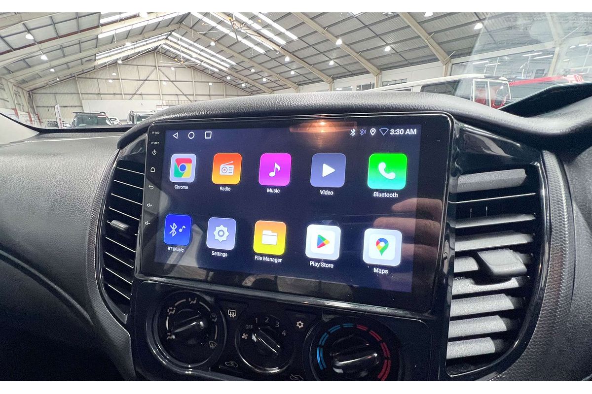2022 Mitsubishi Triton GLX MR 4X4