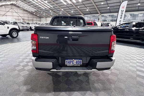 2022 Mitsubishi Triton GLX MR 4X4