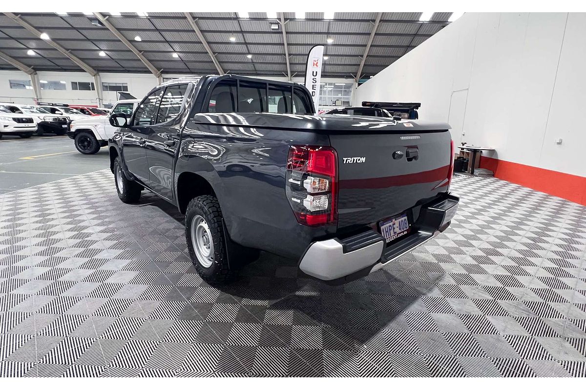 2022 Mitsubishi Triton GLX MR 4X4