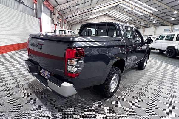 2022 Mitsubishi Triton GLX MR 4X4