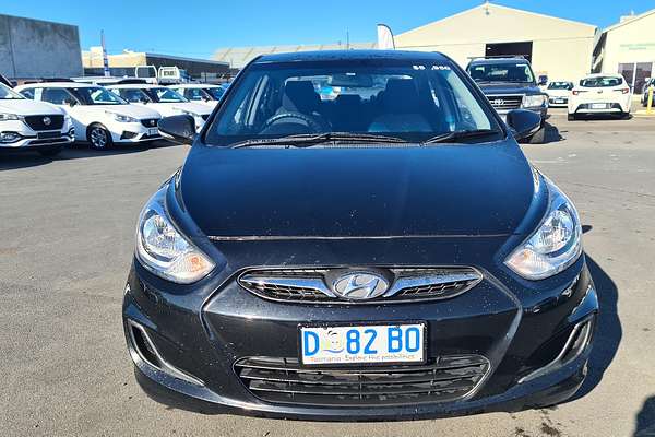 2013 Hyundai Accent Active RB