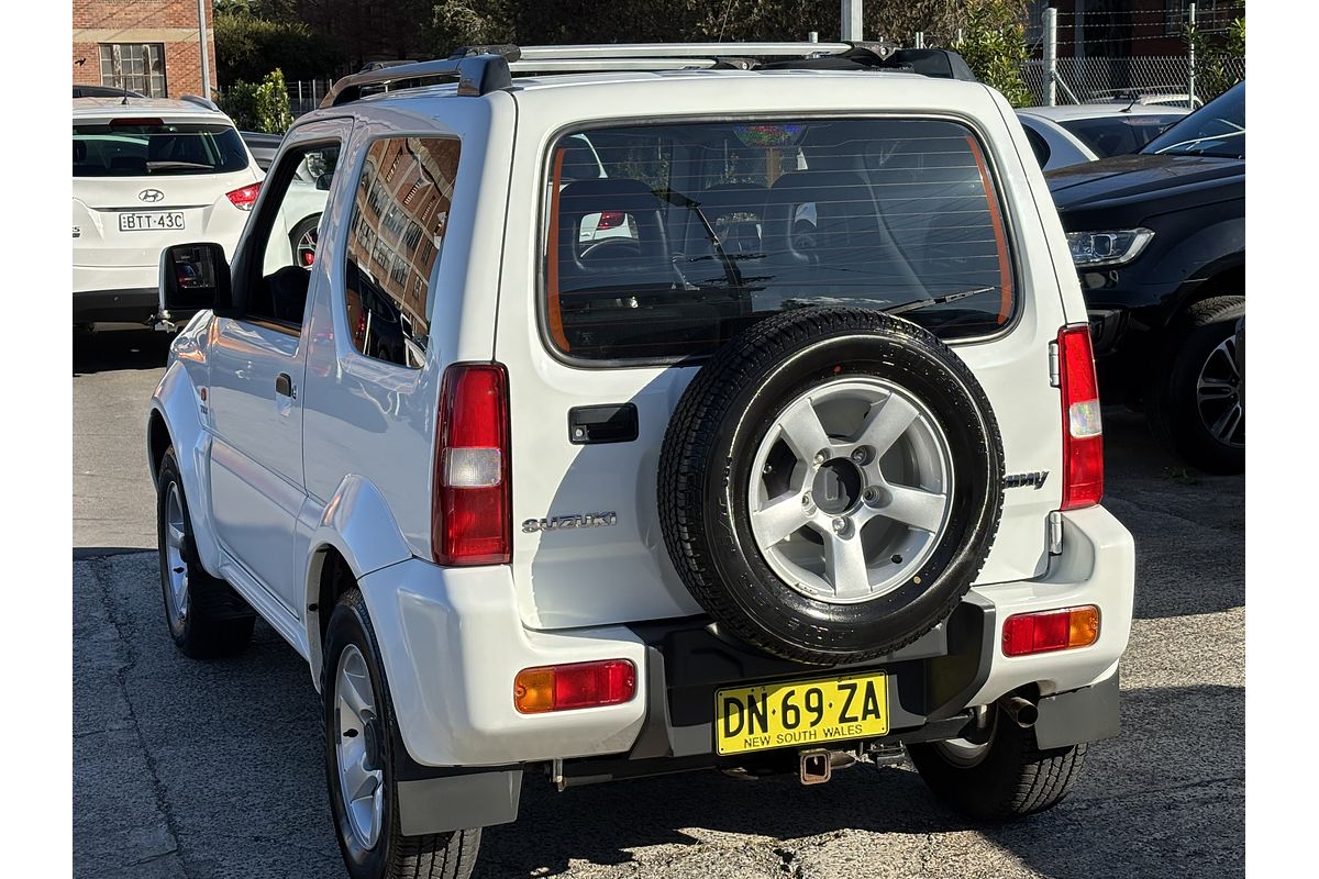 2002 Suzuki Jimny JX SN413
