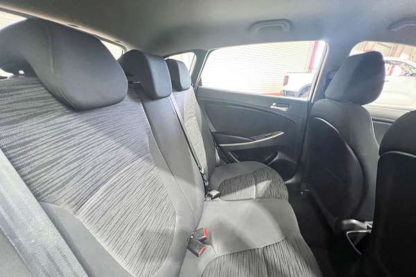 2015 Hyundai Accent Active RB3