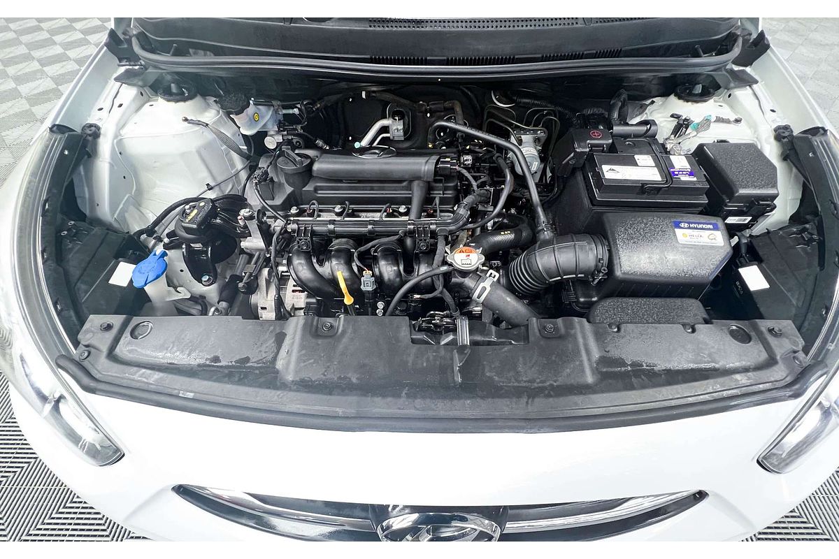 2015 Hyundai Accent Active RB3