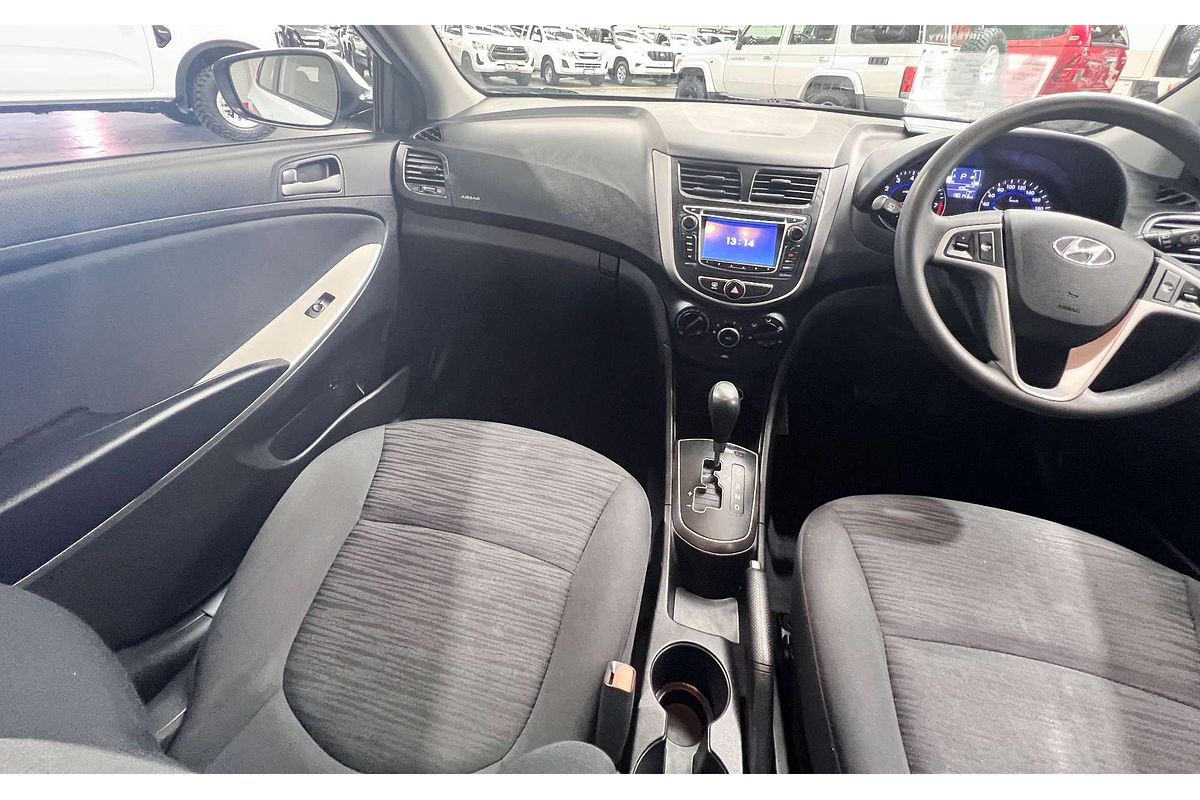 2015 Hyundai Accent Active RB3