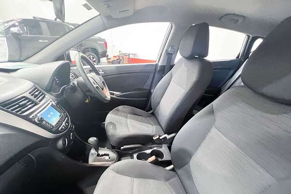 2015 Hyundai Accent Active RB3