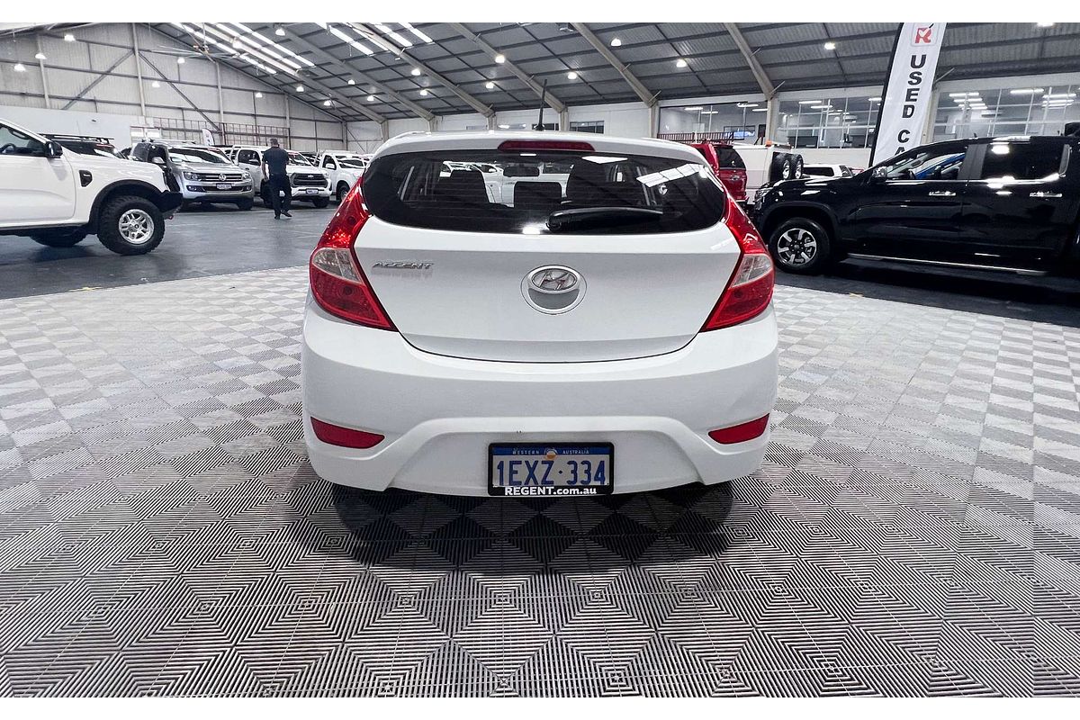 2015 Hyundai Accent Active RB3