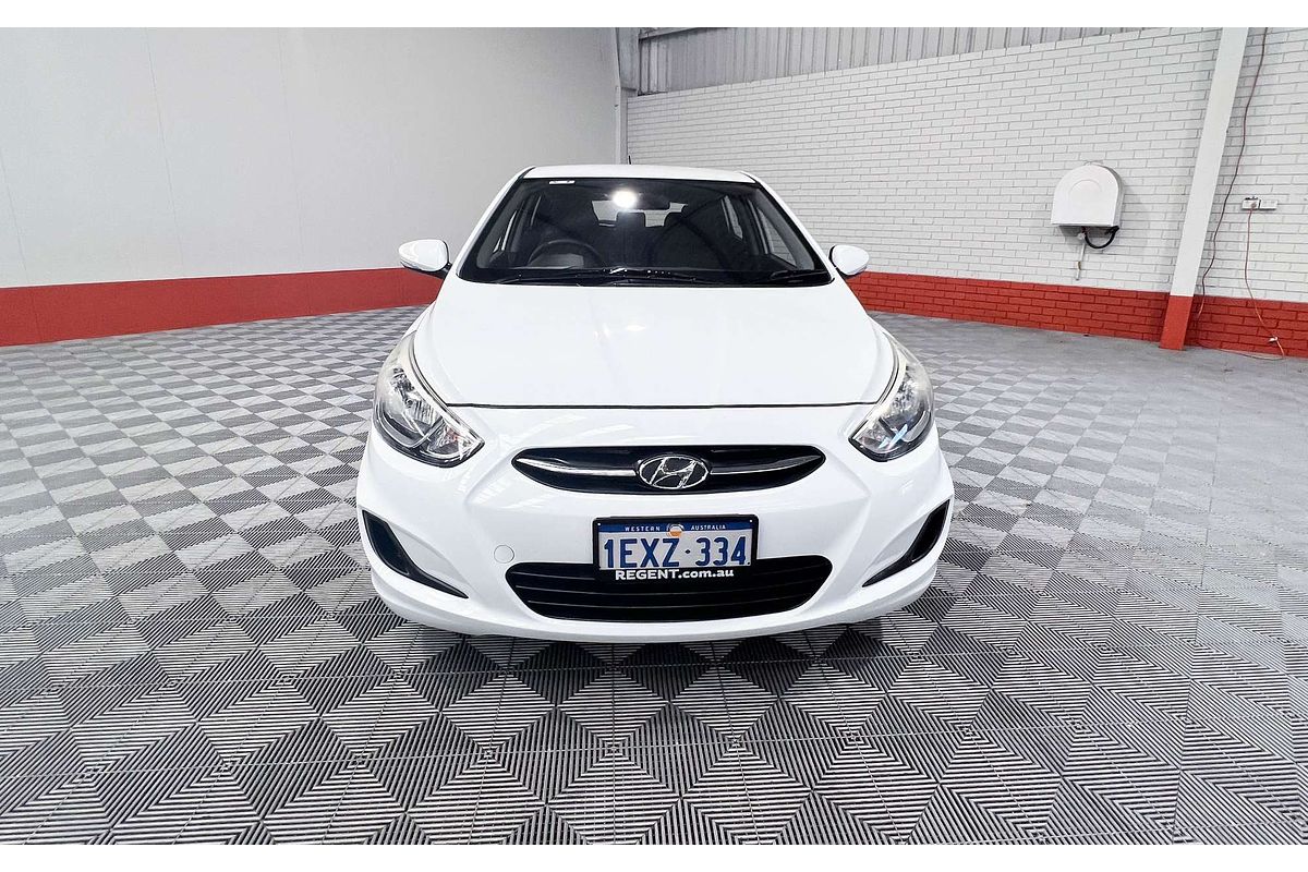 2015 Hyundai Accent Active RB3