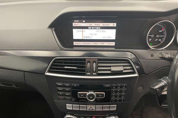 2012 Mercedes-Benz C-Class C200 BlueEFFICIENCY W204