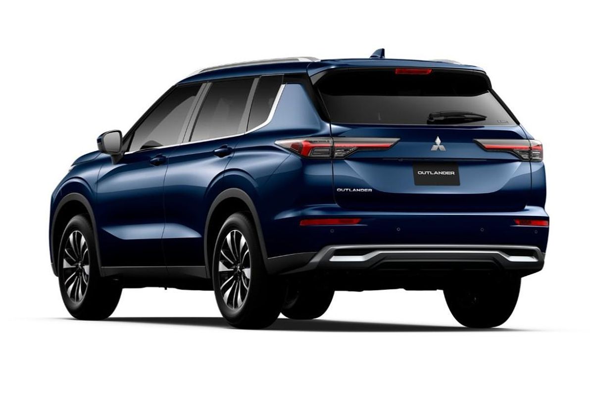 2025 Mitsubishi Outlander LS ZM