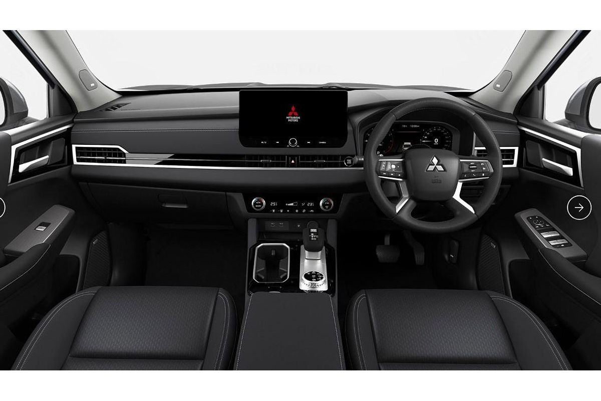 2025 Mitsubishi Outlander LS ZM
