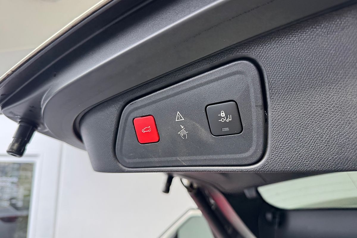 2019 Peugeot 3008 Allure P84