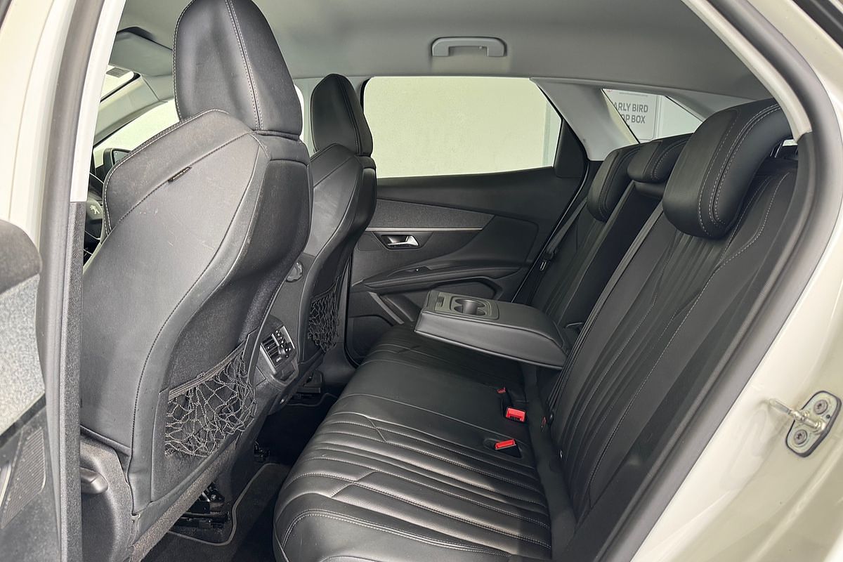 2019 Peugeot 3008 Allure P84