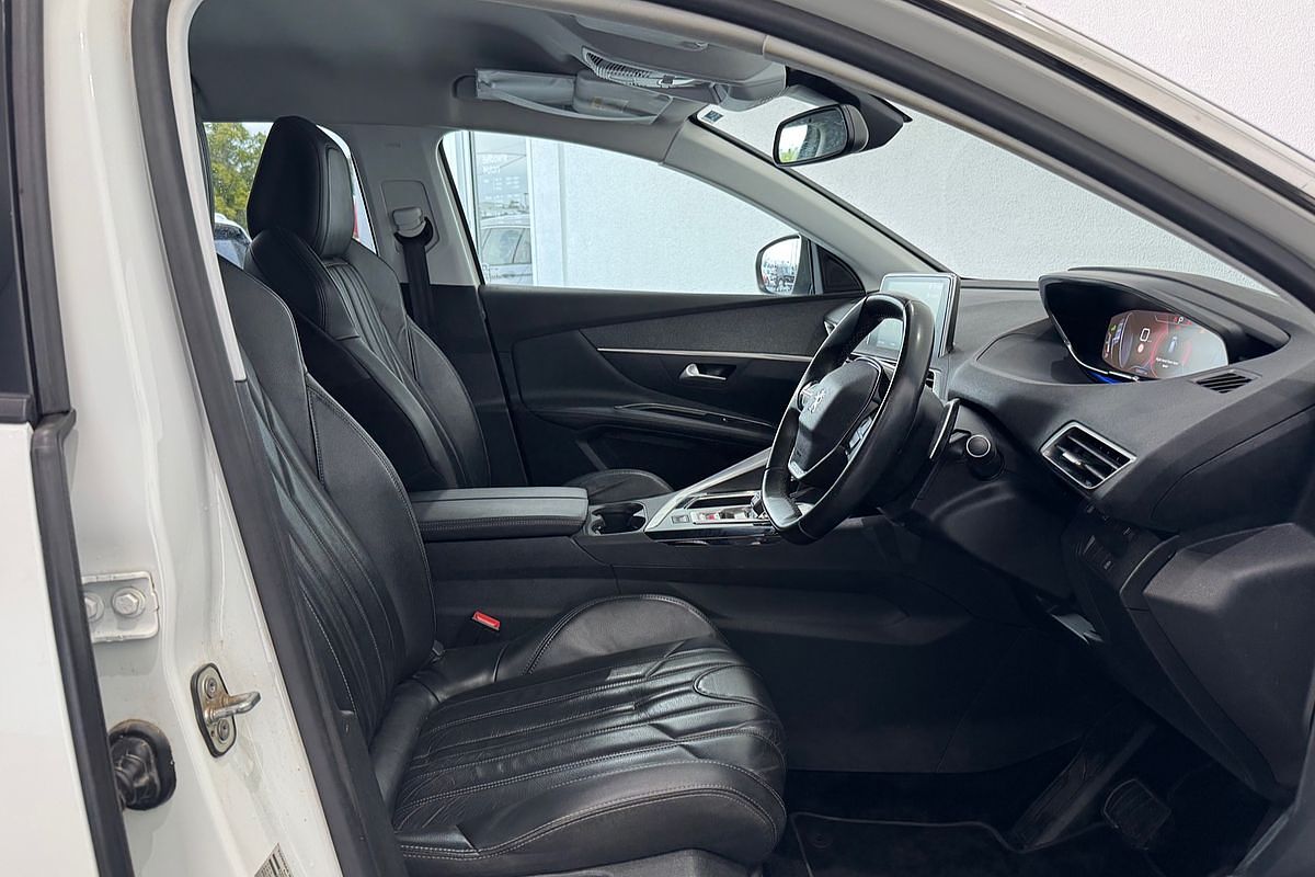 2019 Peugeot 3008 Allure P84