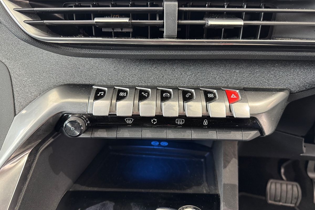 2019 Peugeot 3008 Allure P84