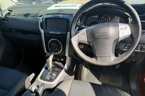 2018 Isuzu MU-X LS-T