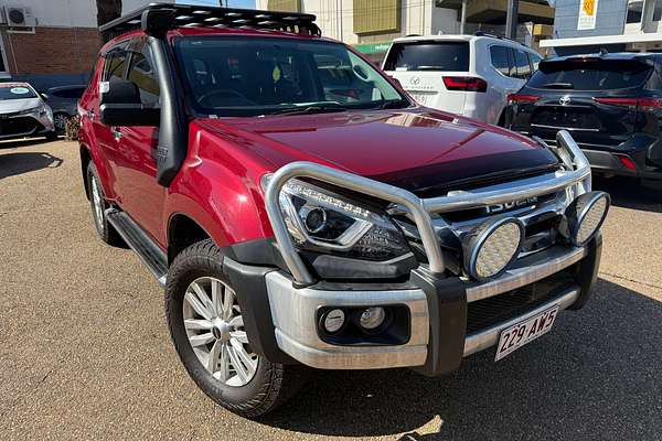 2018 Isuzu MU-X LS-T