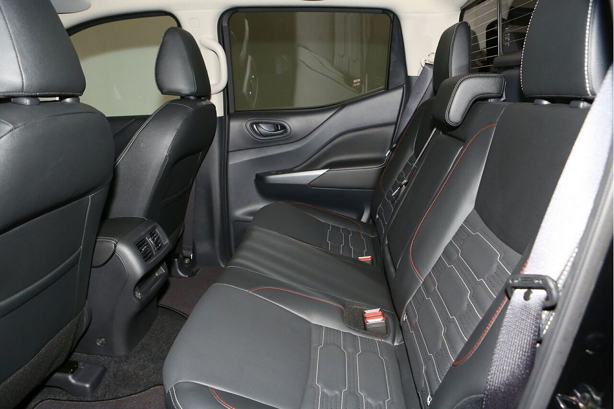 2025 Nissan Navara PRO-4X D23 4X4