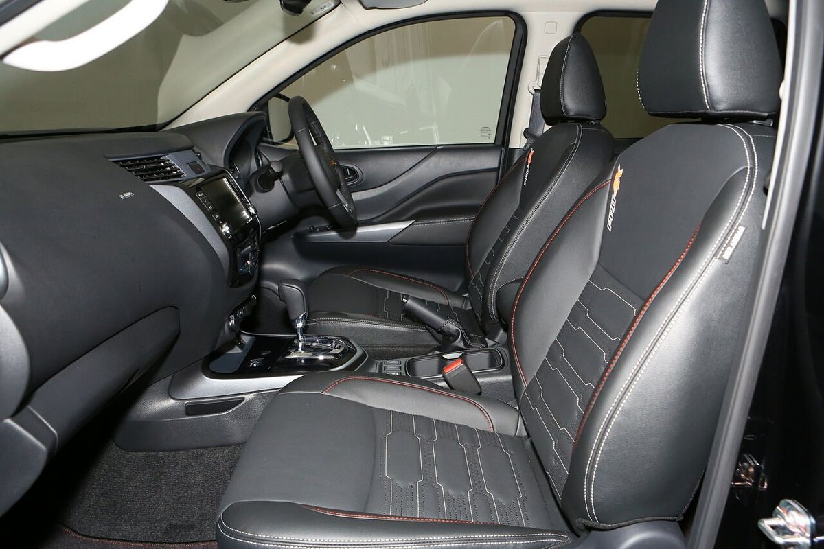 2025 Nissan Navara PRO-4X D23 4X4