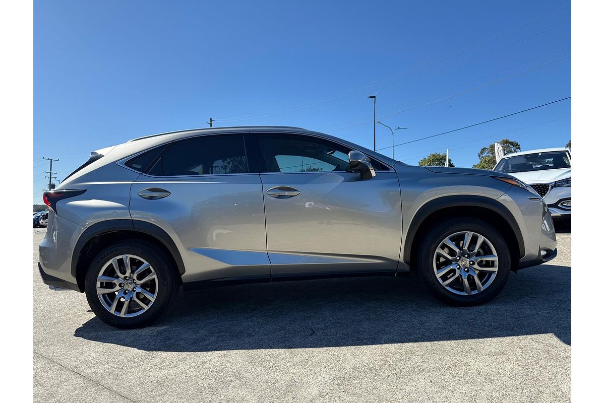 2017 Lexus NX NX200t Luxury AGZ10R