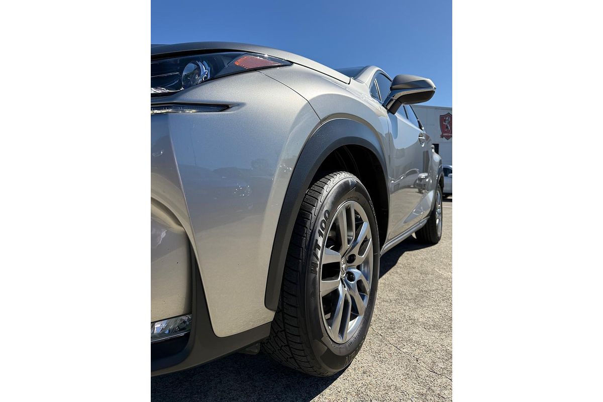 2017 Lexus NX NX200t Luxury AGZ10R