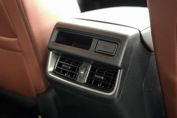 2025 Mazda BT-50 SP TF 4X4