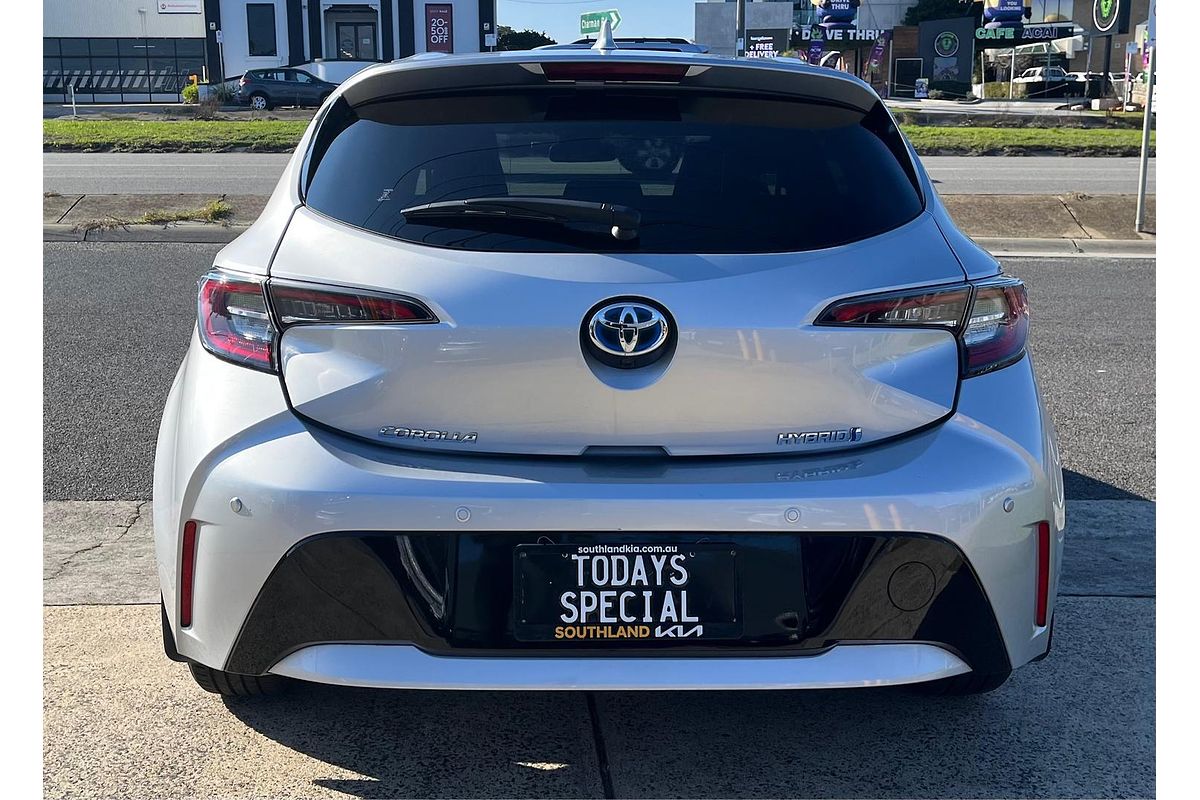 2018 Toyota Corolla SX Hybrid ZWE211R