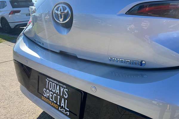 2018 Toyota Corolla SX Hybrid ZWE211R