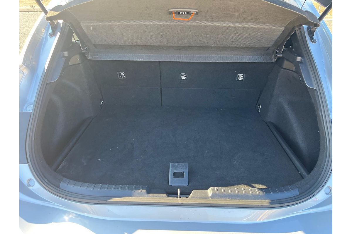2018 Toyota Corolla SX Hybrid ZWE211R