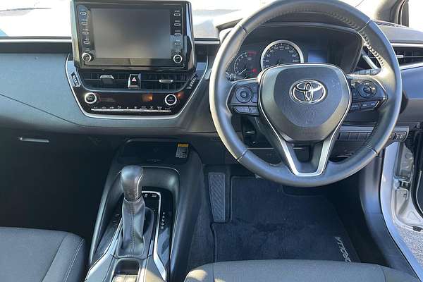 2018 Toyota Corolla SX Hybrid ZWE211R