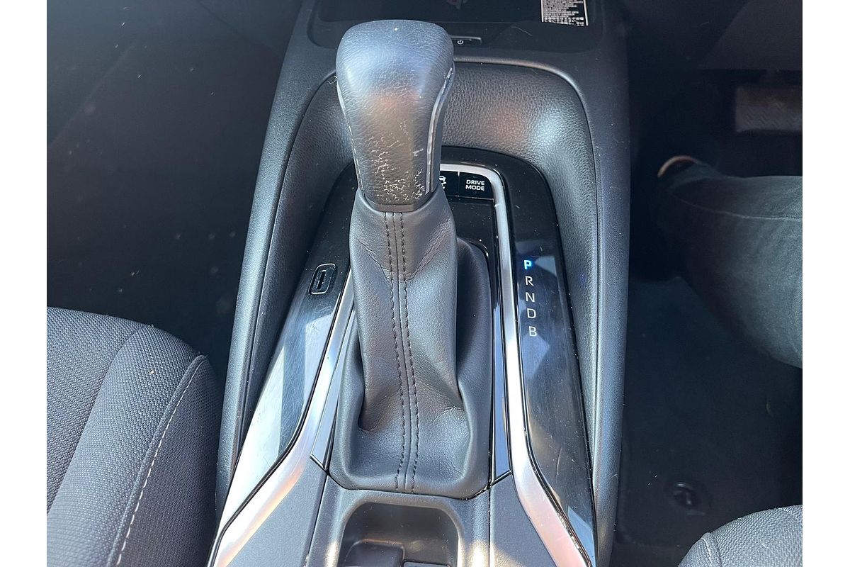 2018 Toyota Corolla SX Hybrid ZWE211R