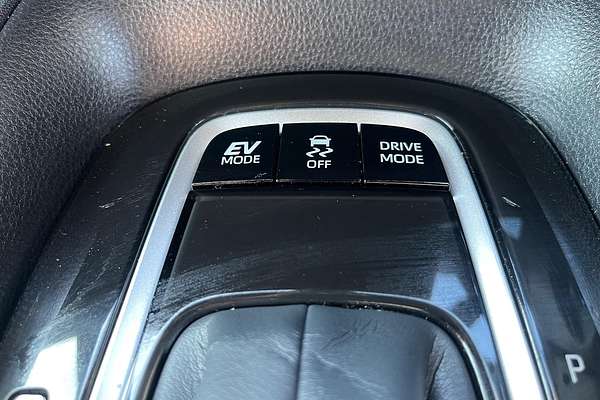 2018 Toyota Corolla SX Hybrid ZWE211R