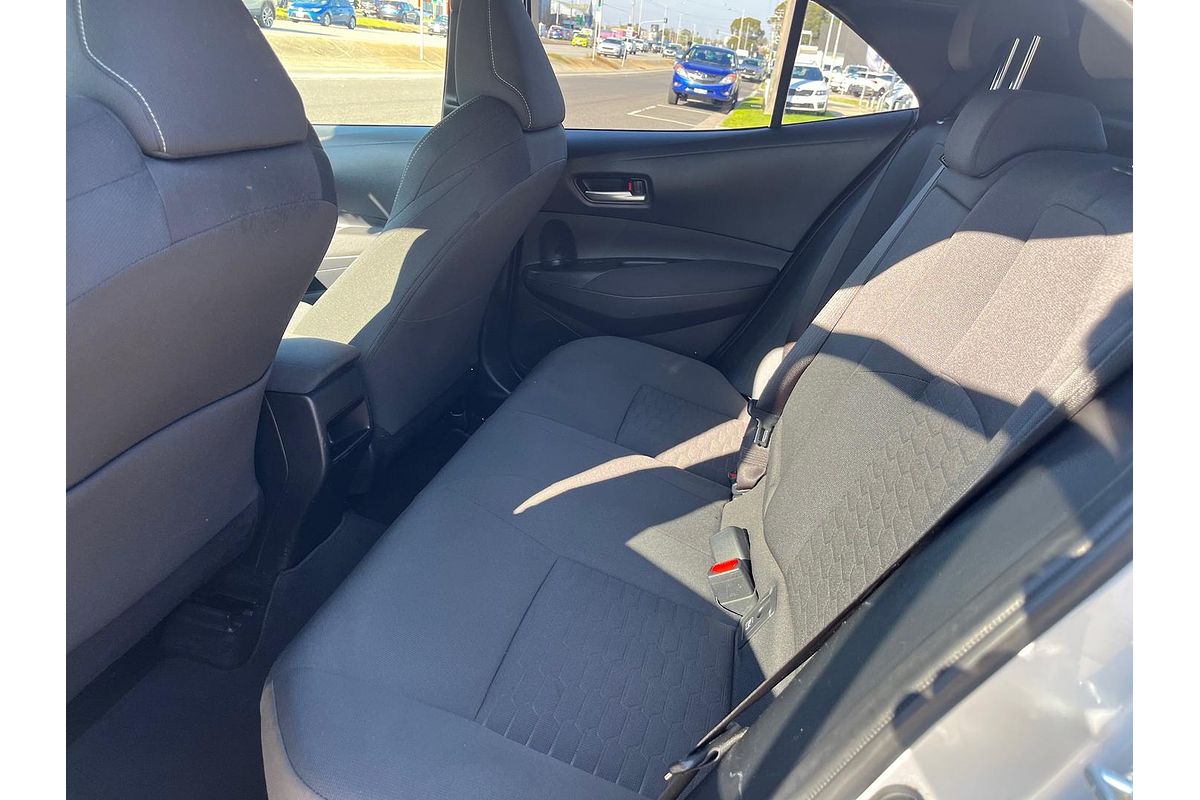 2018 Toyota Corolla SX Hybrid ZWE211R