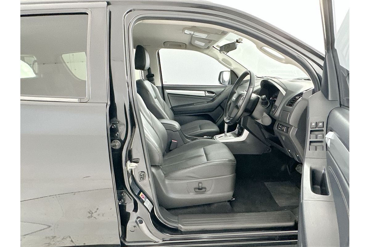 2015 Isuzu MU-X LS-T