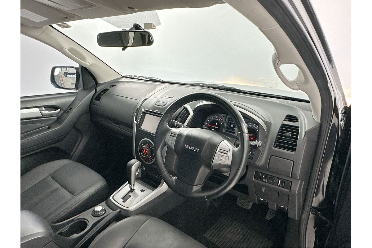 2015 Isuzu MU-X LS-T