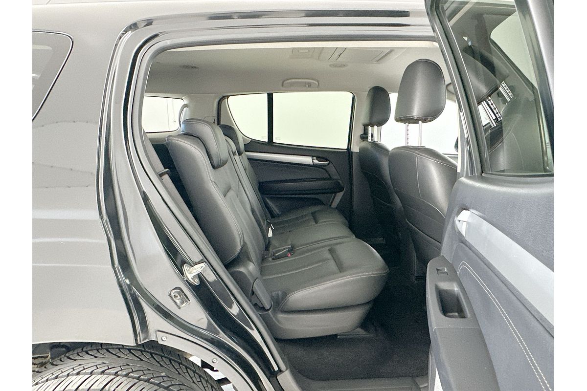 2015 Isuzu MU-X LS-T