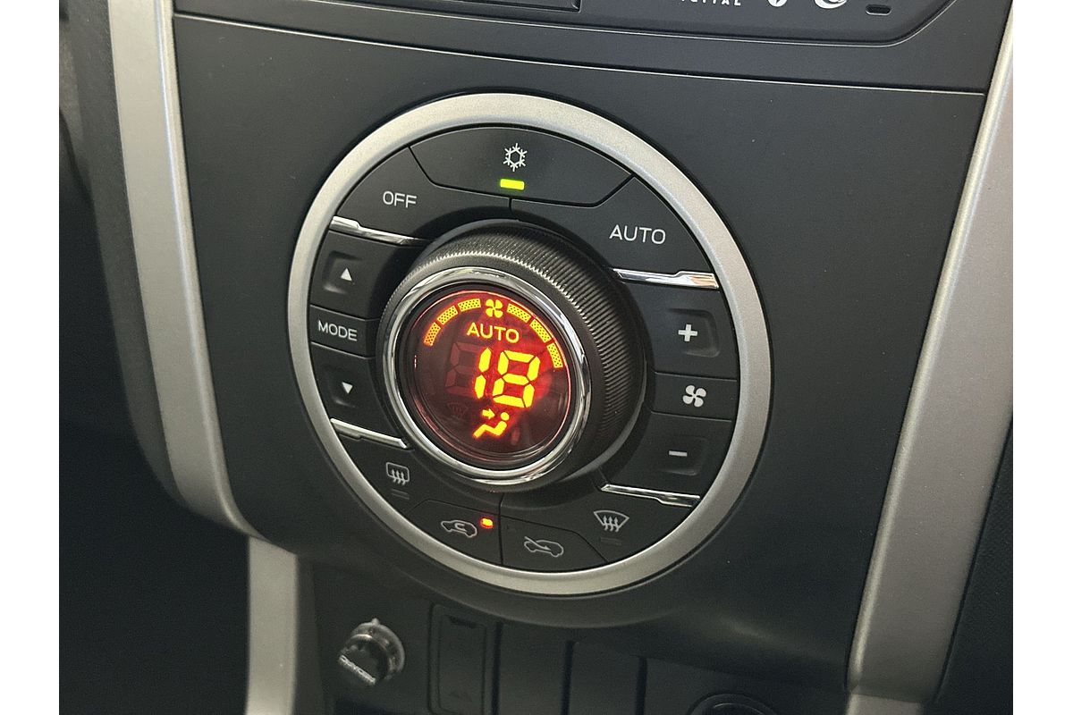 2015 Isuzu MU-X LS-T