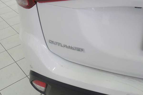 2016 Mitsubishi Outlander XLS ZK