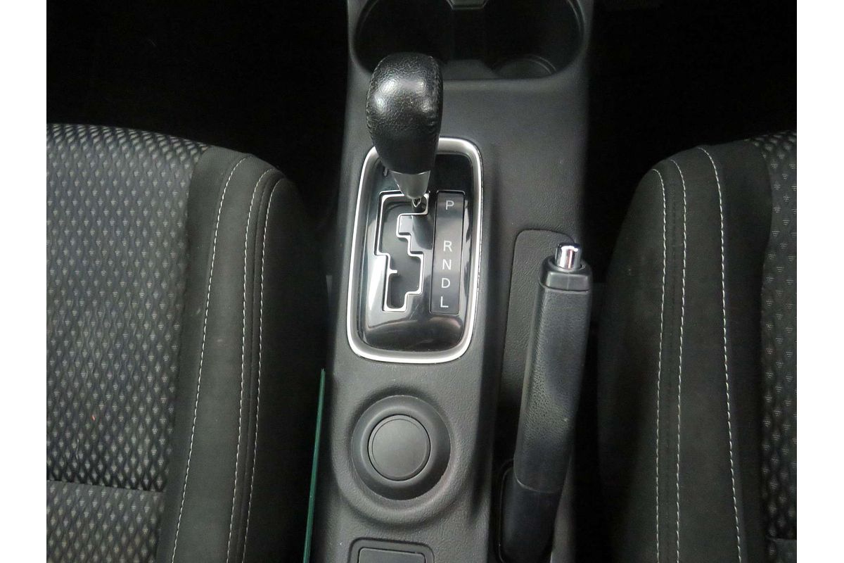 2016 Mitsubishi Outlander XLS ZK