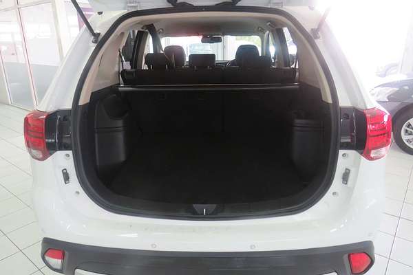 2016 Mitsubishi Outlander XLS ZK