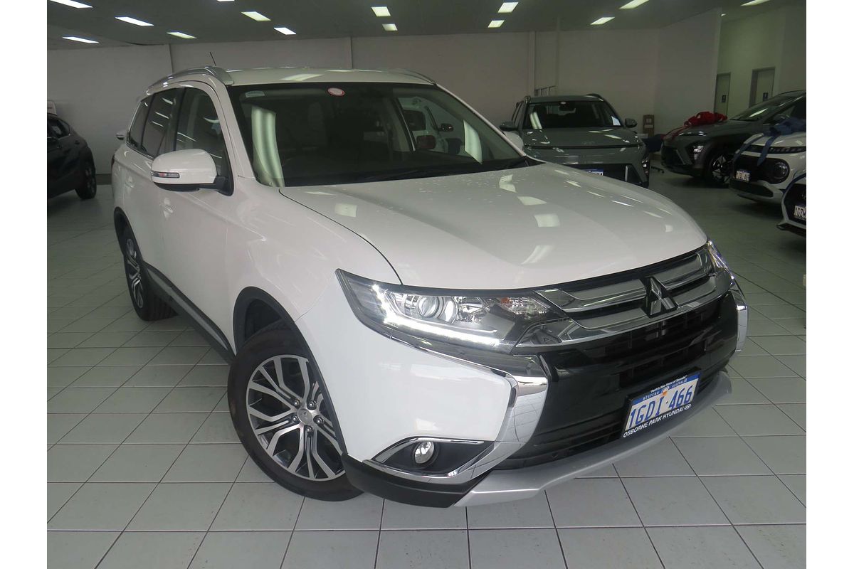 2016 Mitsubishi Outlander XLS ZK