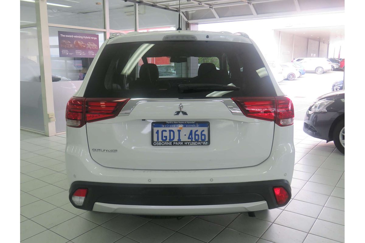 2016 Mitsubishi Outlander XLS ZK
