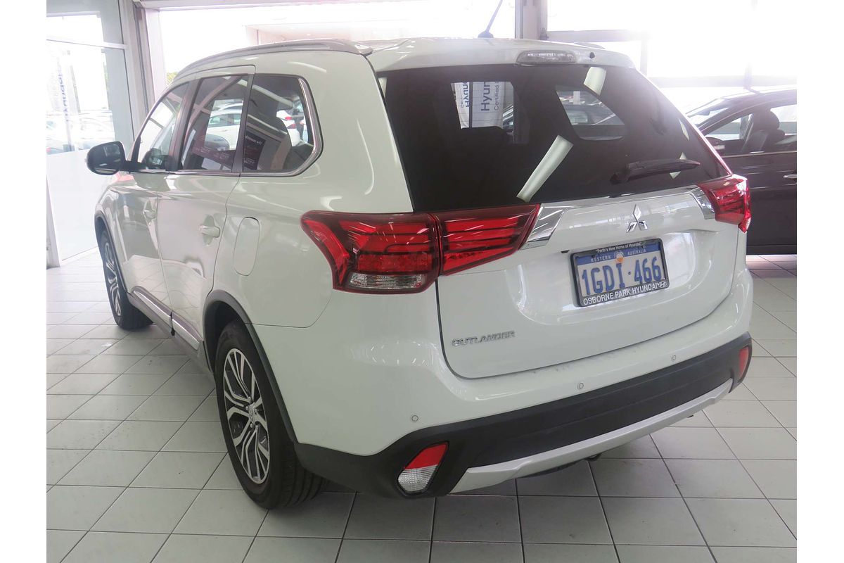 2016 Mitsubishi Outlander XLS ZK