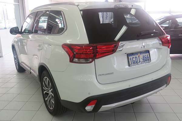 2016 Mitsubishi Outlander XLS ZK