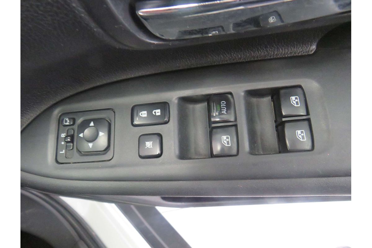 2016 Mitsubishi Outlander XLS ZK