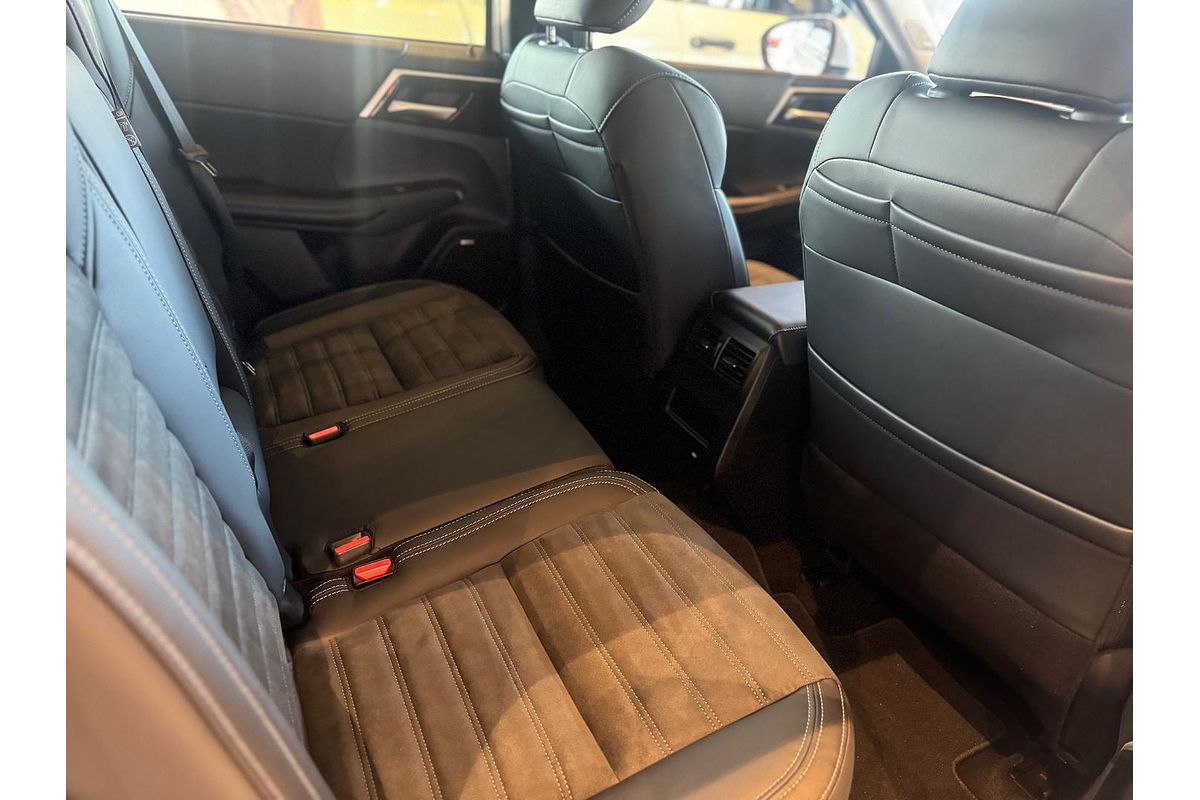 2025 Mitsubishi Outlander Aspire ZM