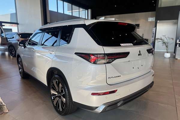 2025 Mitsubishi Outlander Aspire ZM