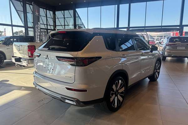 2025 Mitsubishi Outlander Aspire ZM