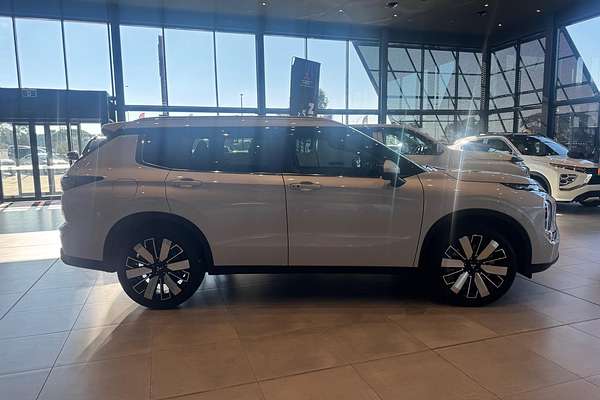 2025 Mitsubishi Outlander Aspire ZM