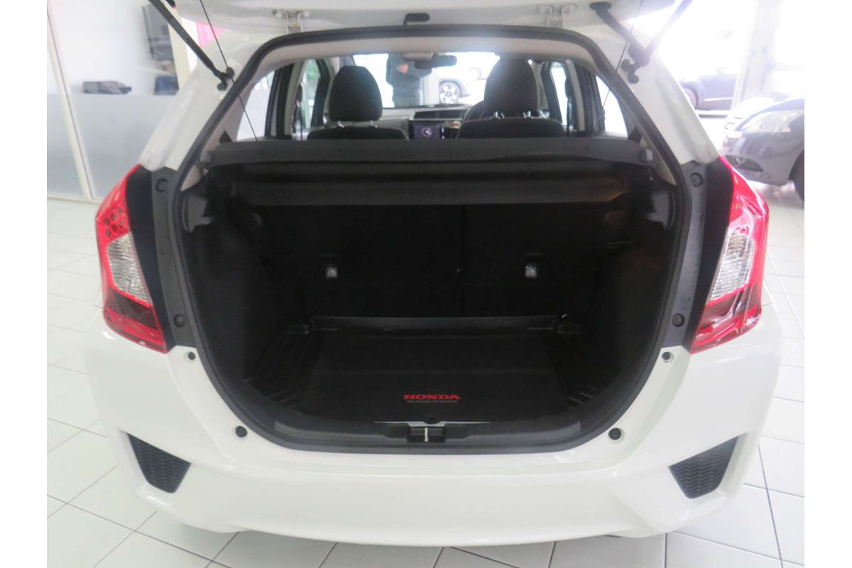 2015 Honda Jazz VTi GF